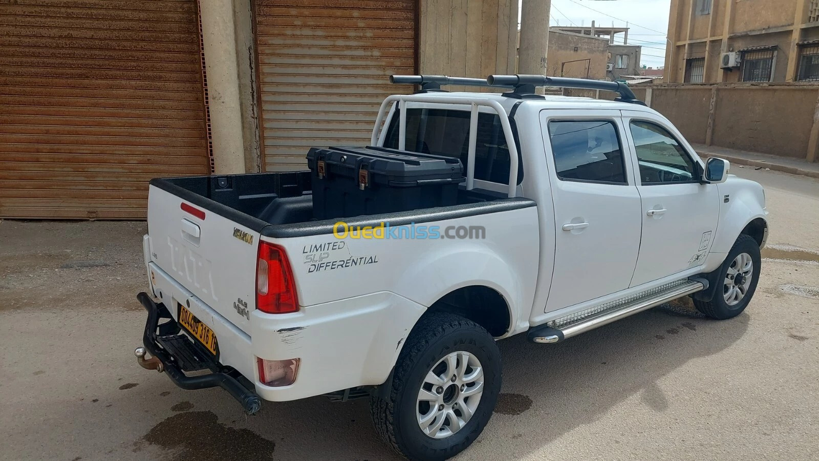 Tata Xenon 2016 2016