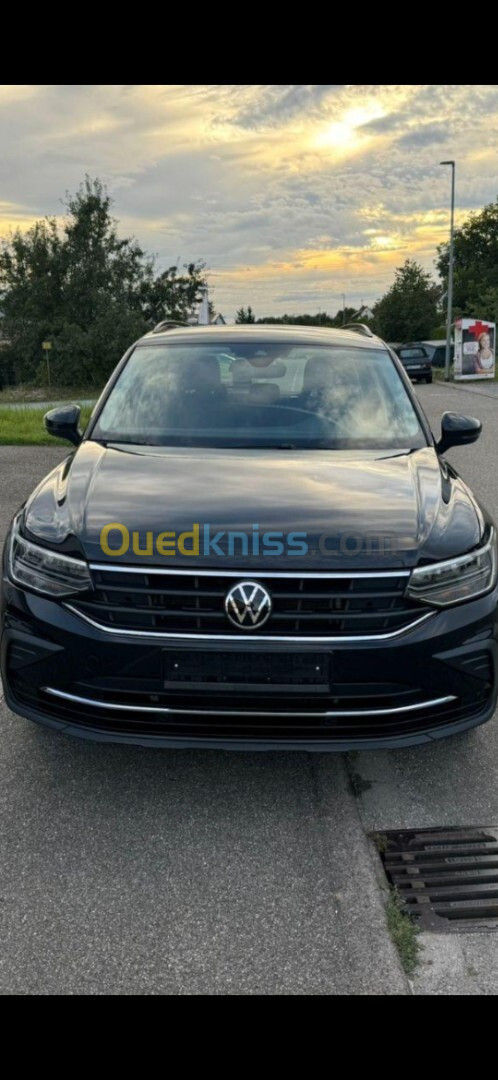 Volkswagen Tiguan 2023 Life