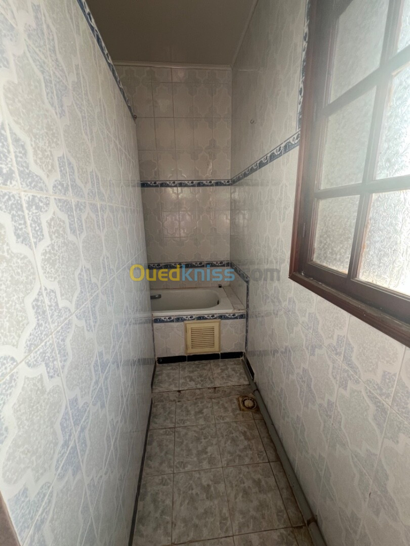 Location Niveau De Villa F3 Alger Zeralda