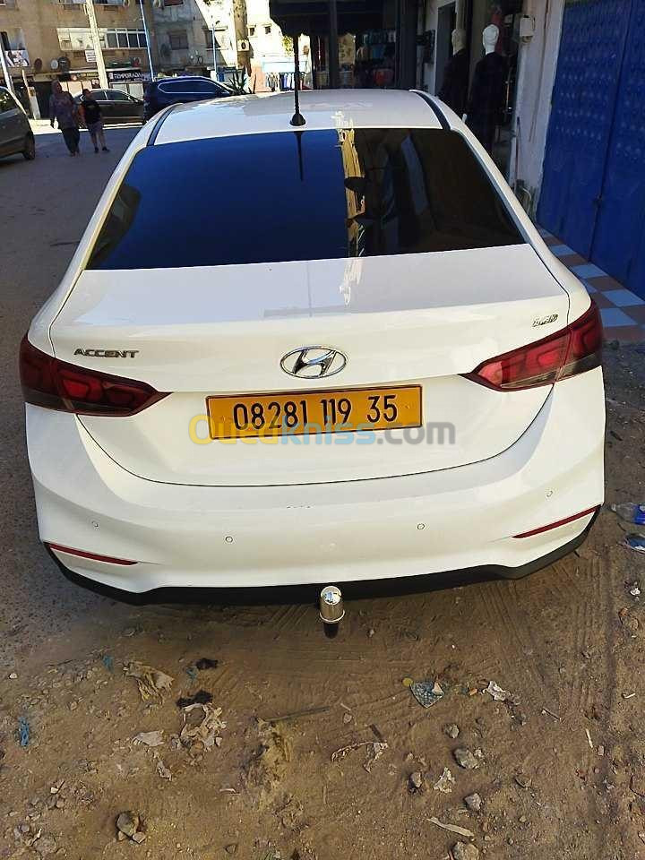 Hyundai Accent RB  4 portes 2019 Accent RB  4 portes