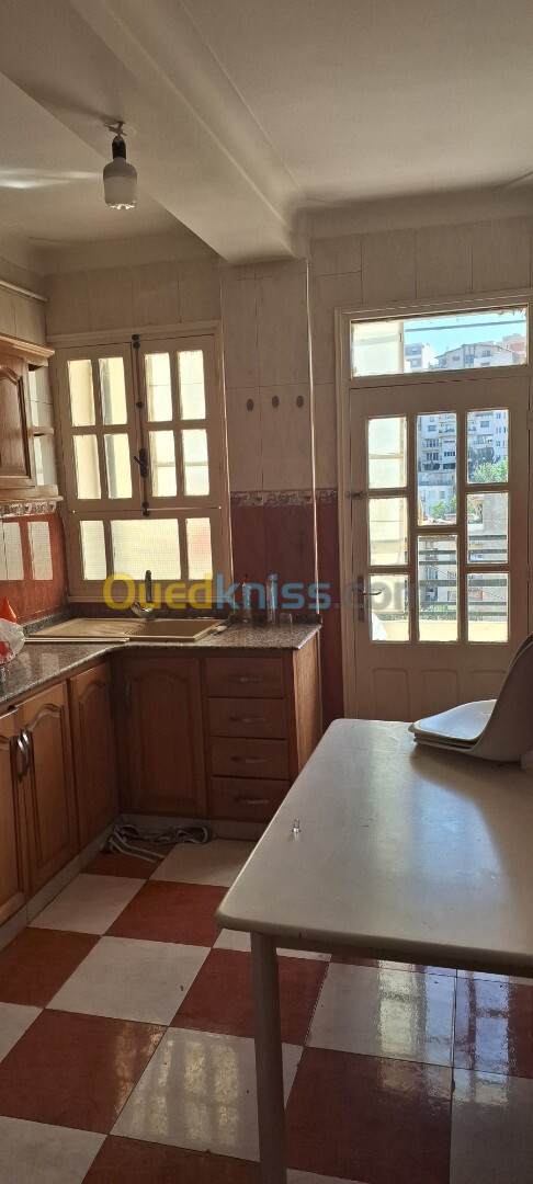 Location Appartement F3 Alger El achour