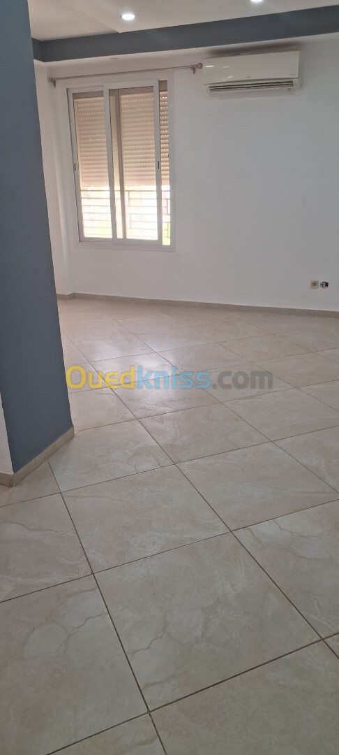 Location Appartement F3 Alger Ben aknoun