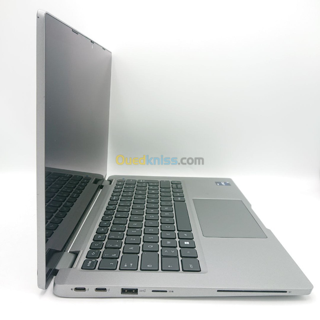 DELL LATITUDE 5330 360" touch I5-1245U 16 Go DDR4  256 Go SSD 13.3 pouces FHD tactile Intel Iris Xe