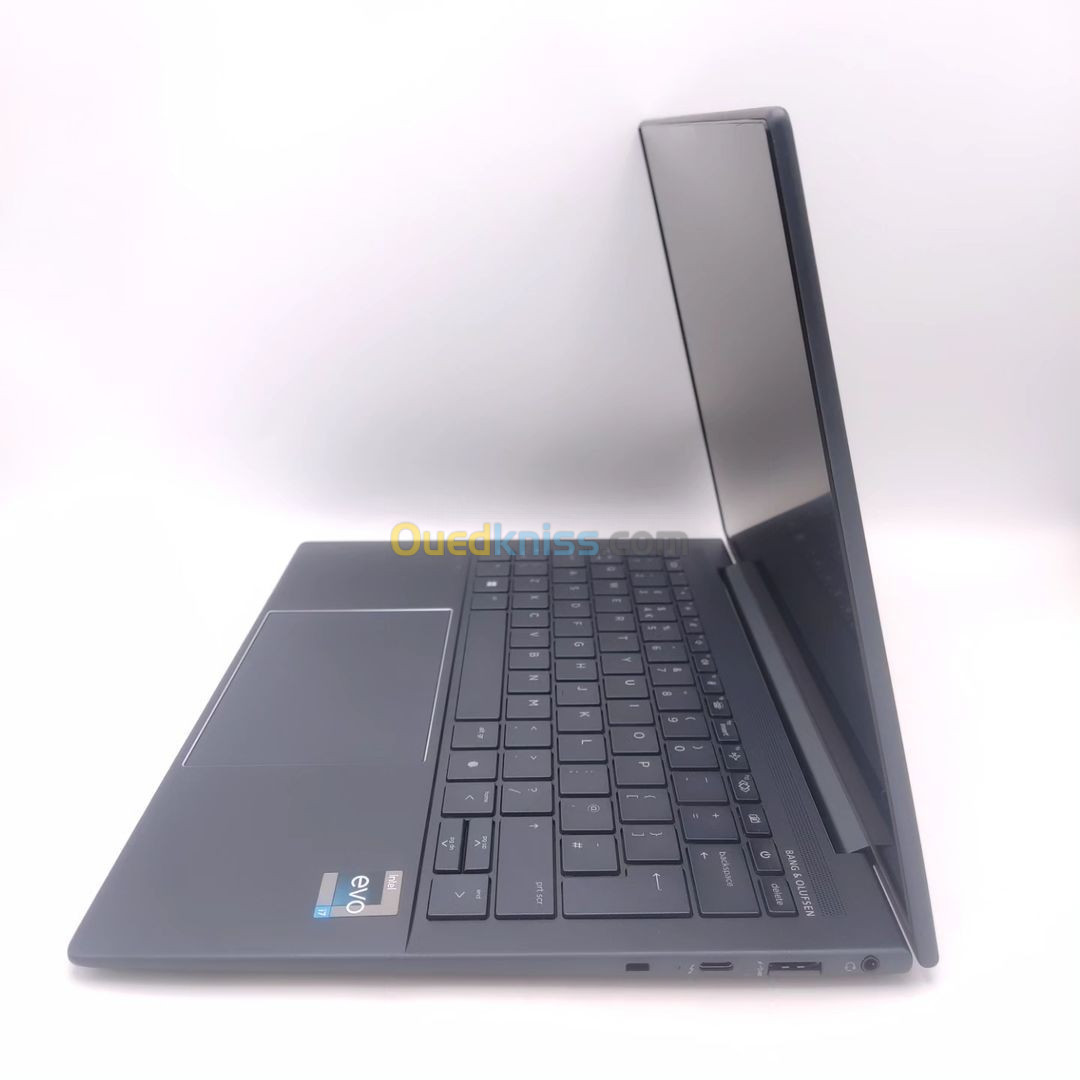 HP ELITE DRAGONFLY G3 i7 1355U 16 Go DDR4 512 Go SSD 13.5 Pouces