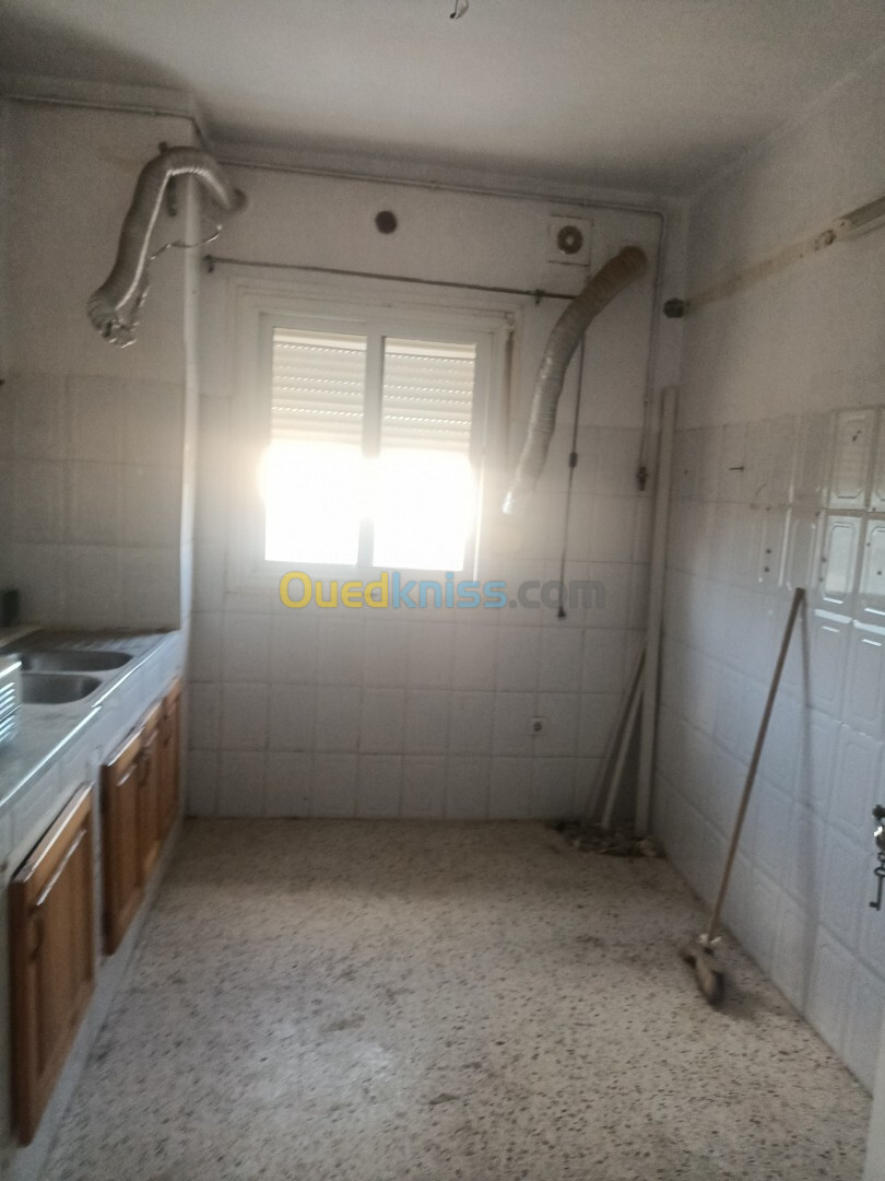 Vente Appartement F2 Alger Souidania