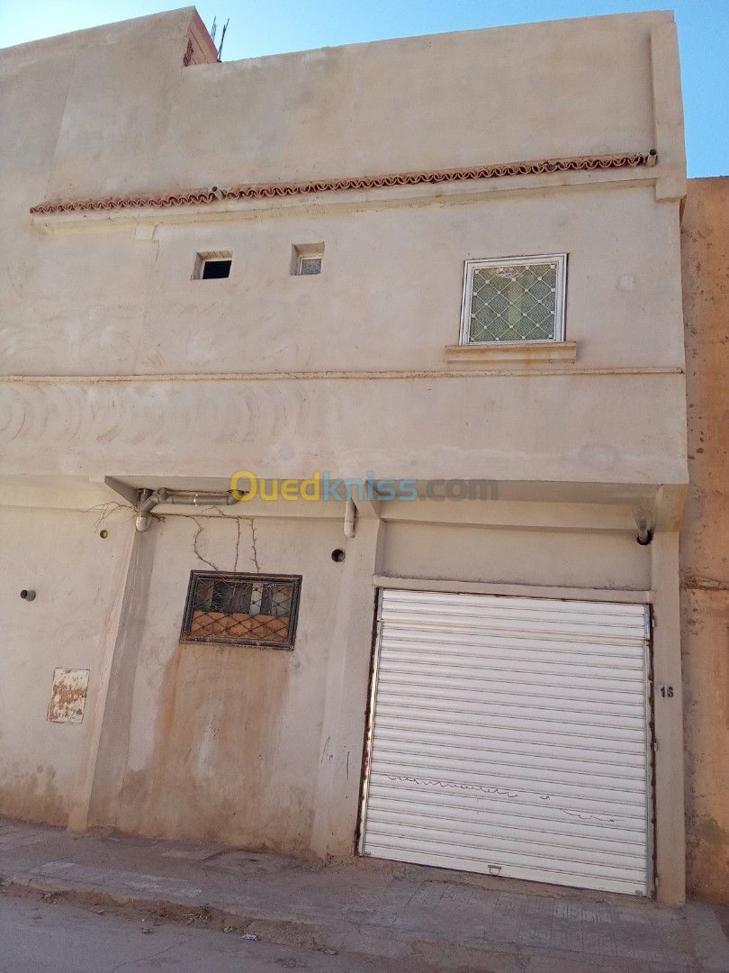 Vente Appartement F11 Laghouat Aflou