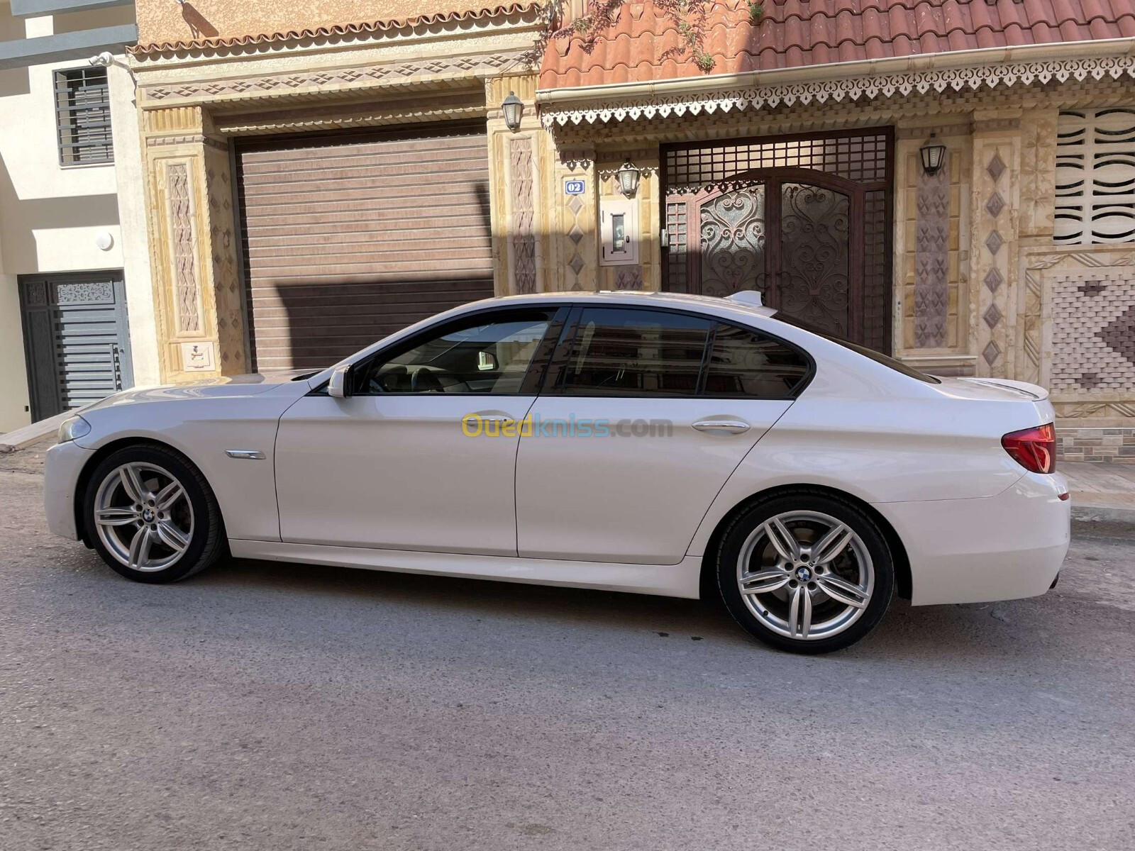 BMW Série 5 2013 525d sport