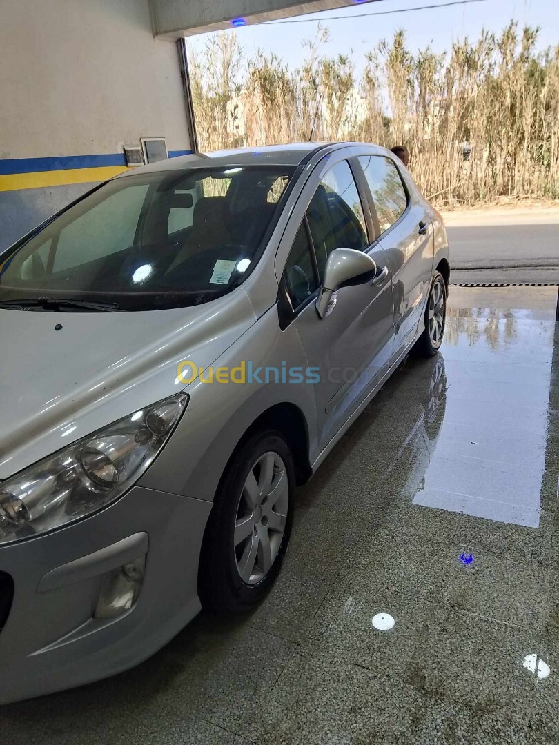 Peugeot 308 2011 308