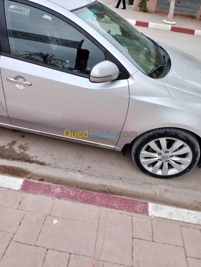 Kia Cerato 2011 سيرتو 3