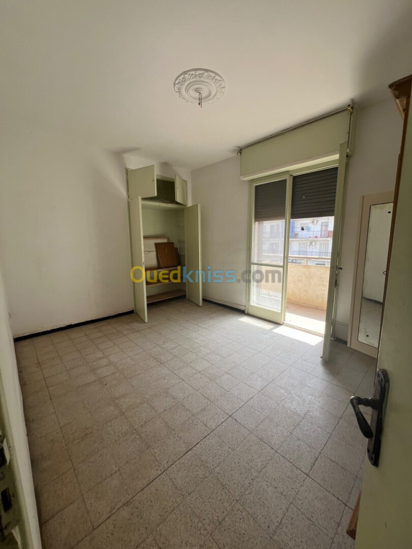 Vente Appartement F5 Alger El biar