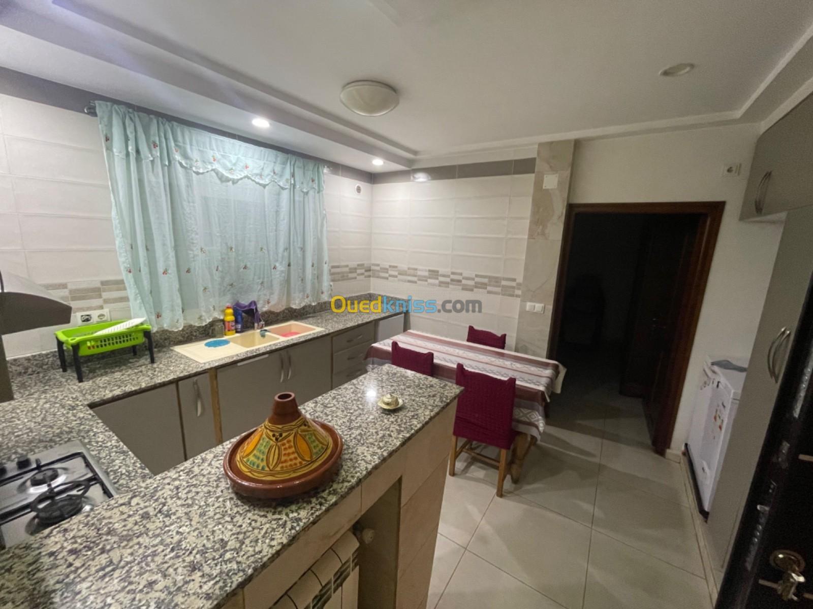 Location vacances Appartement F3 Alger Bab ezzouar