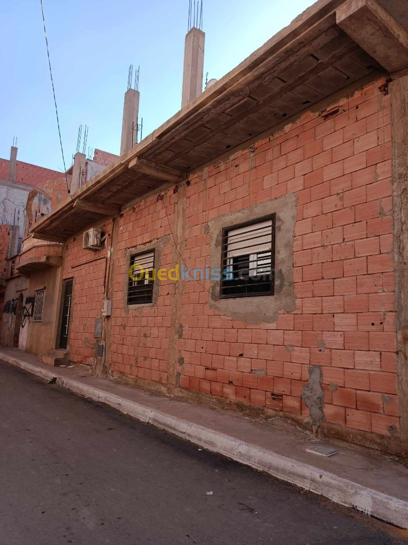 Vente Niveau De Villa F3 Oran Ain el bia