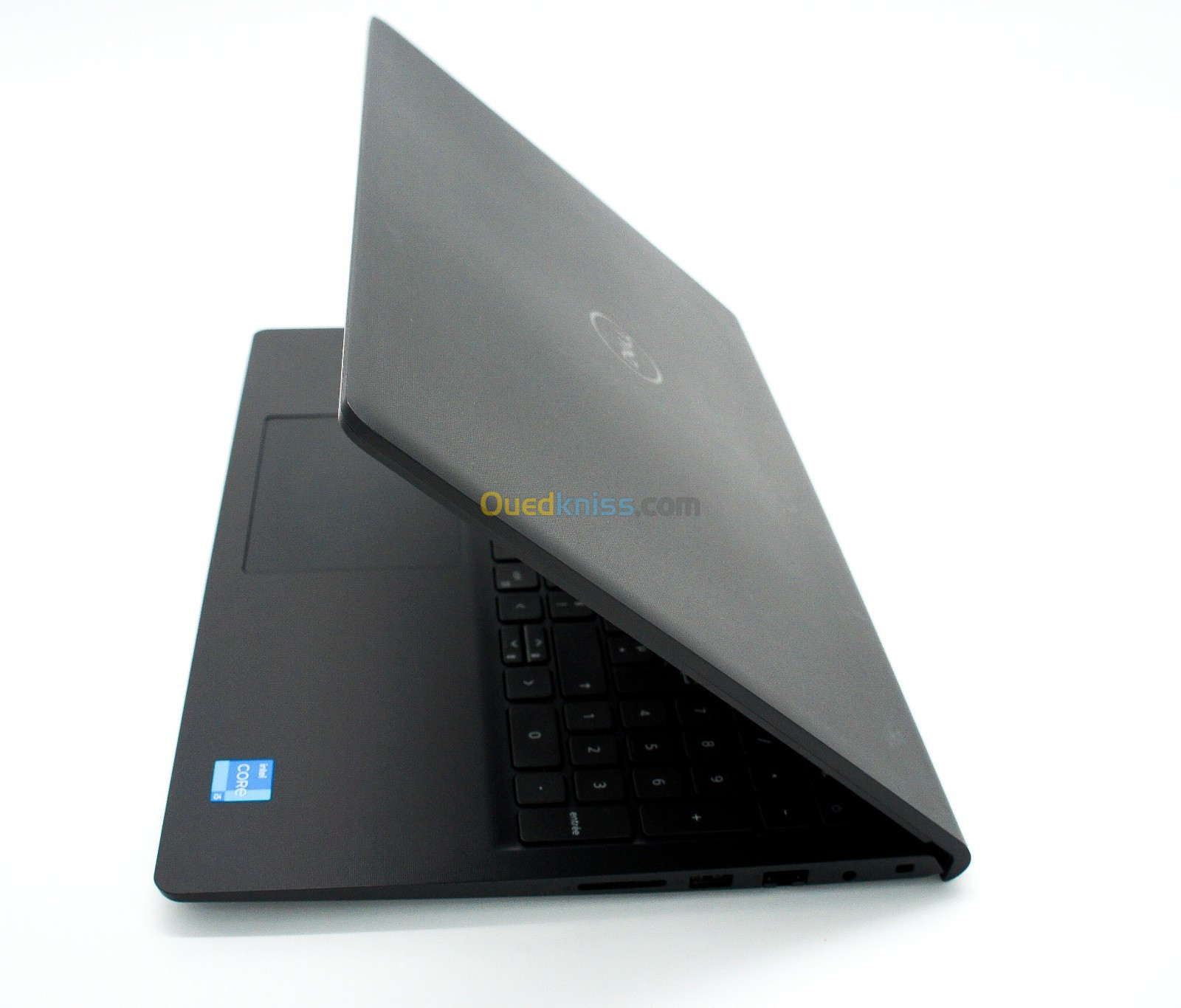 Dell  Vostro 3510 R7X52  i5 11em gneration