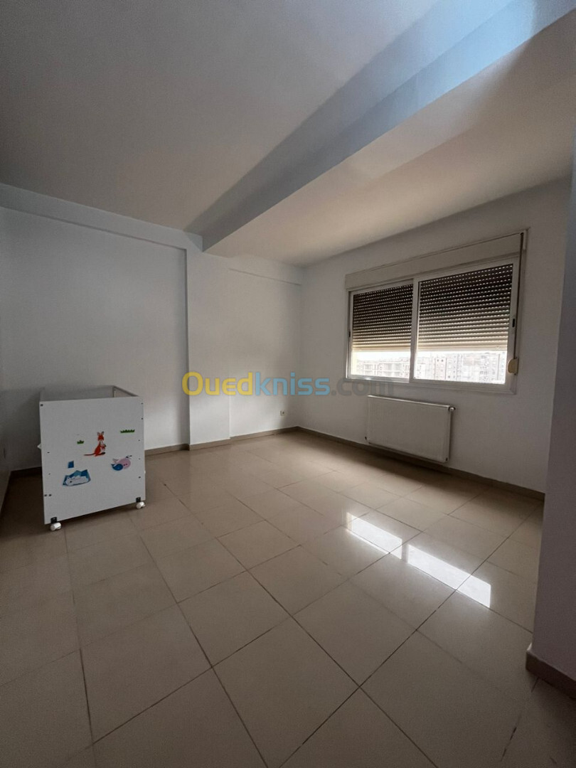 Location Appartement F3 Alger El achour