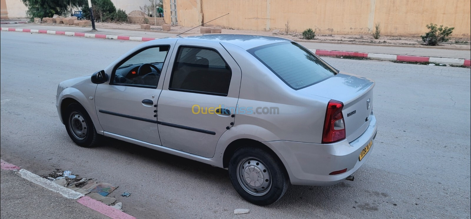 Dacia Logan 2011 Base clim