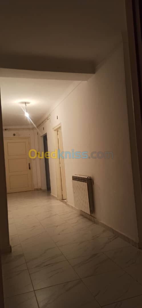 Location Appartement F4 Tipaza Fouka