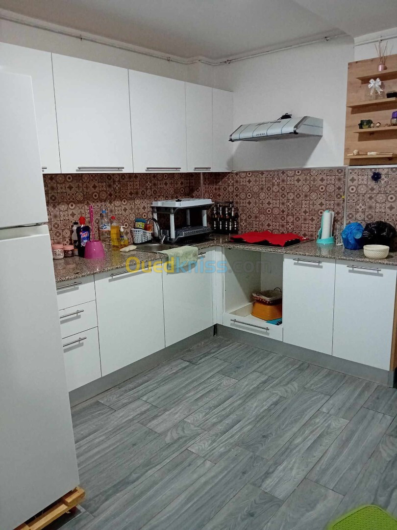 Vente Appartement F3 Mostaganem Mezghrane