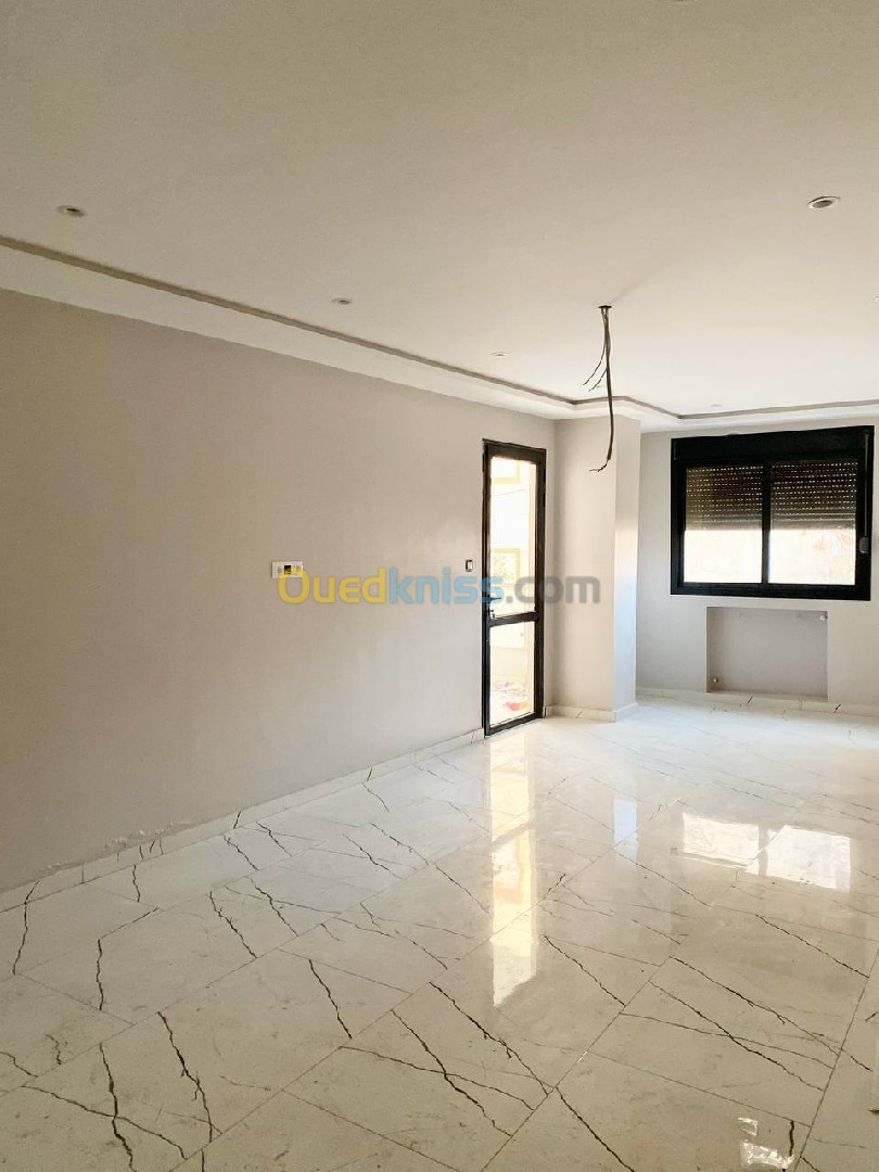 Vente Appartement F4 Alger Bordj el bahri