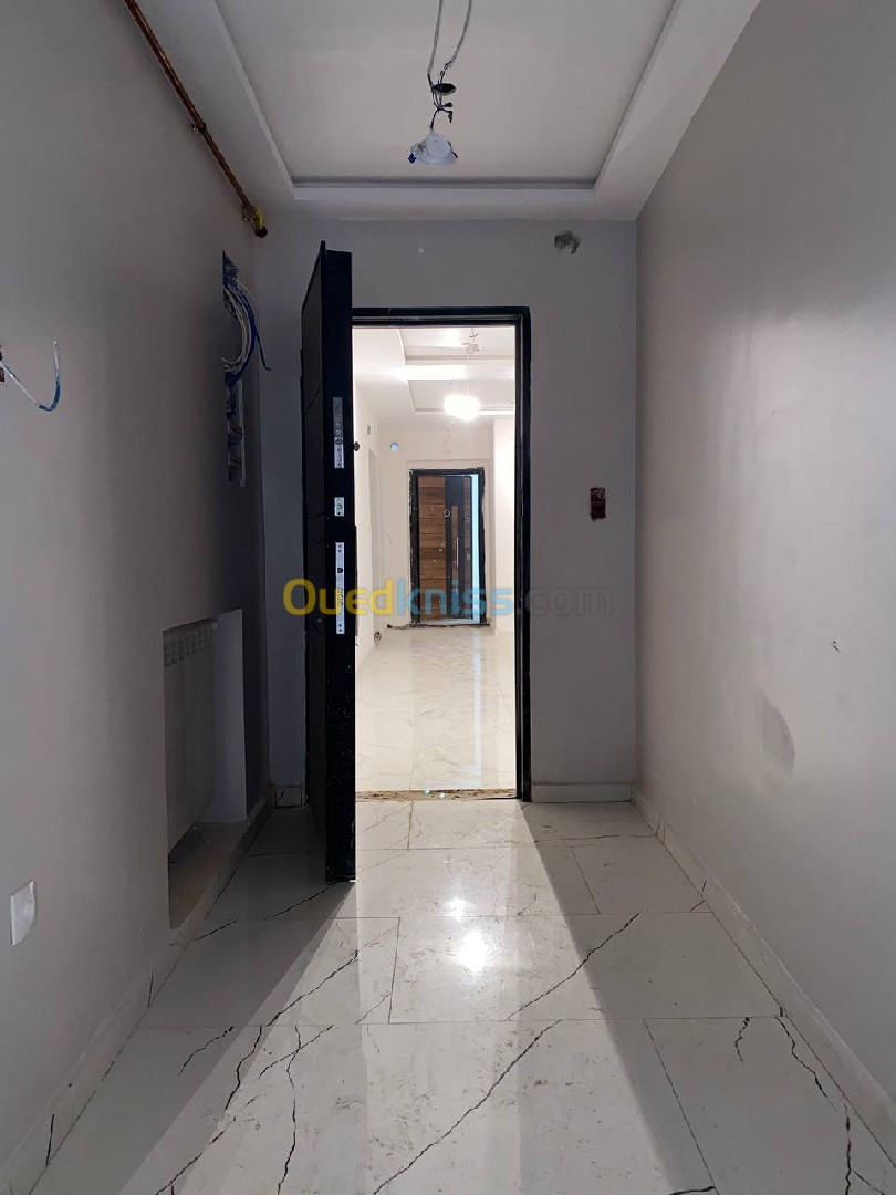 Vente Appartement F4 Alger Bordj el bahri