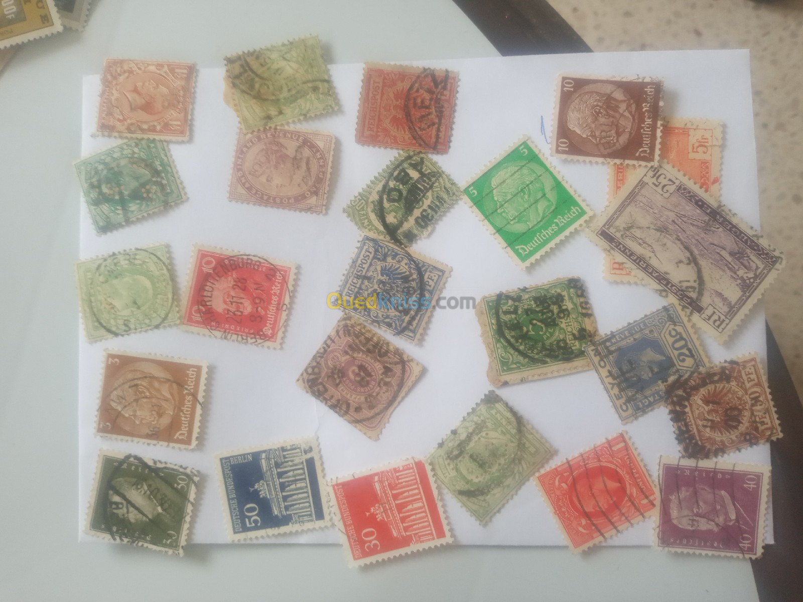 Timbres  des 5 continent 