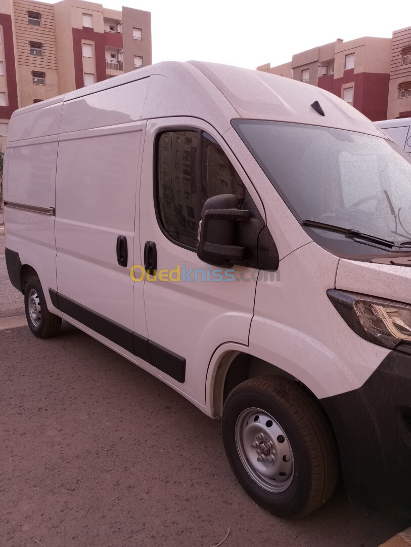 Fiat Ducato 2024 2 pano