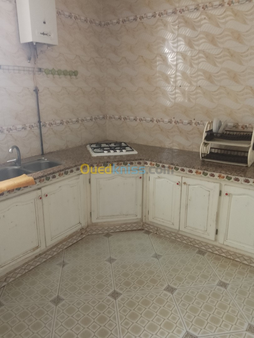 Location vacances Niveau De Villa F2 Mostaganem Abdelmalek ramdane