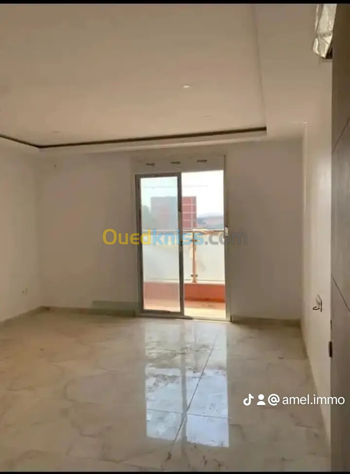 Vente Appartement F2 Alger Bordj el kiffan