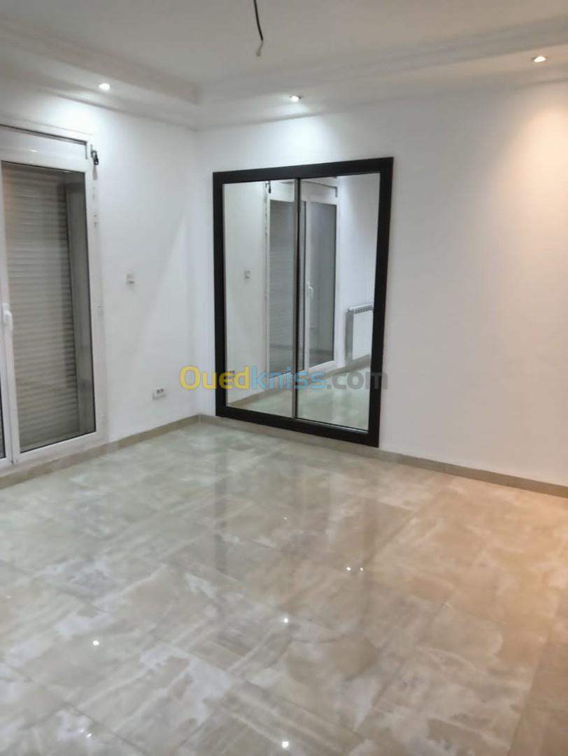 Location Appartement F5 Alger Bir mourad rais