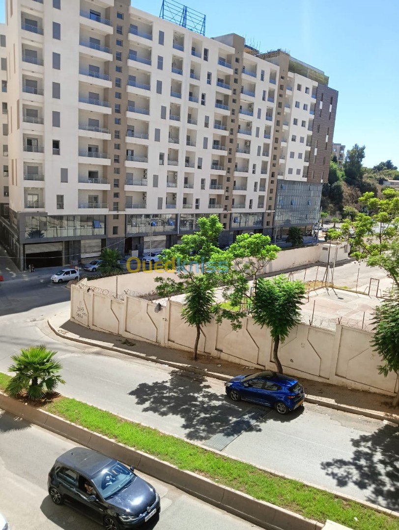 Location Appartement F5 Alger Bir mourad rais