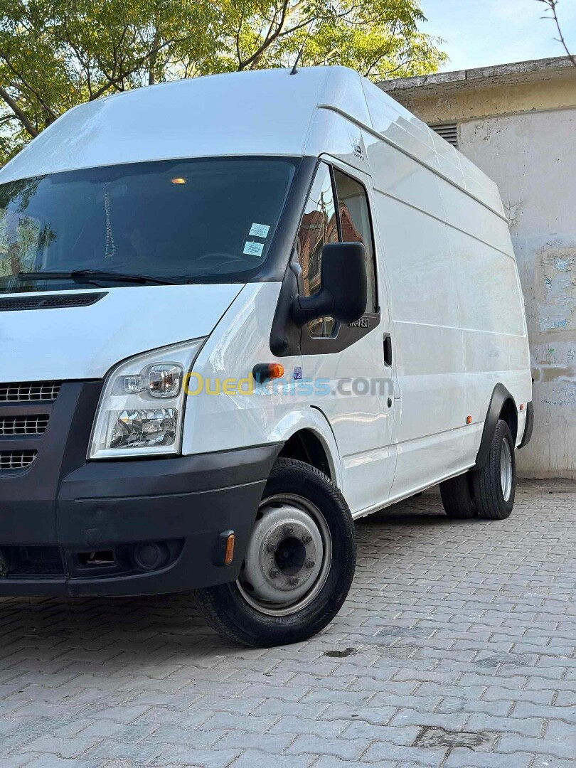 Ford Transit 2013