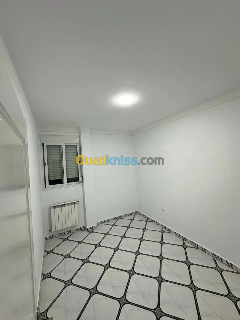 Location Appartement F4 Alger El mouradia