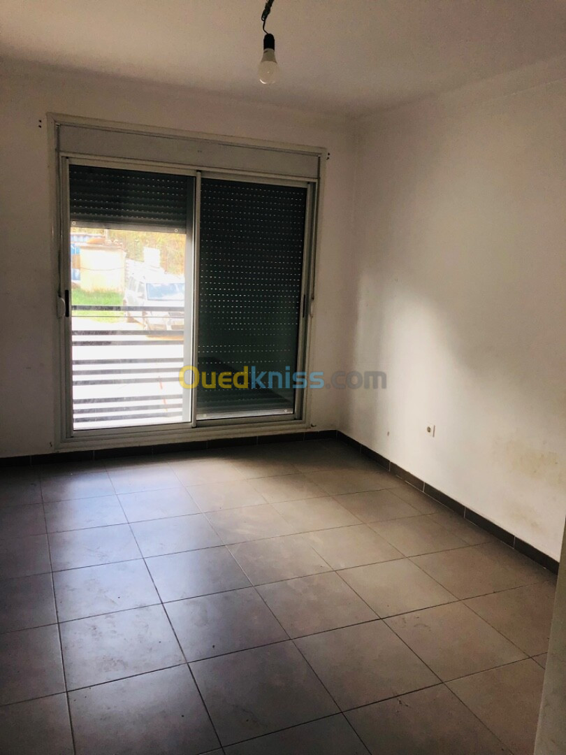 Location Appartement F4 Alger Birkhadem