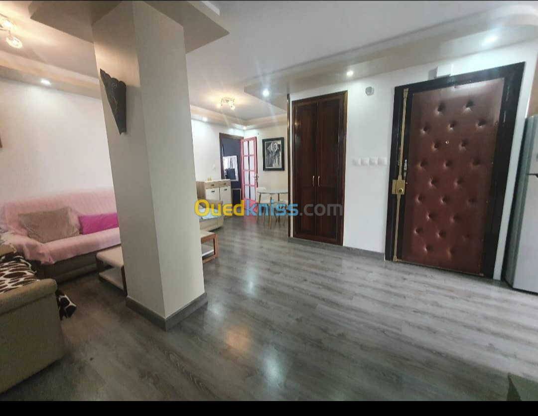 Location Appartement F4 Alger El mouradia