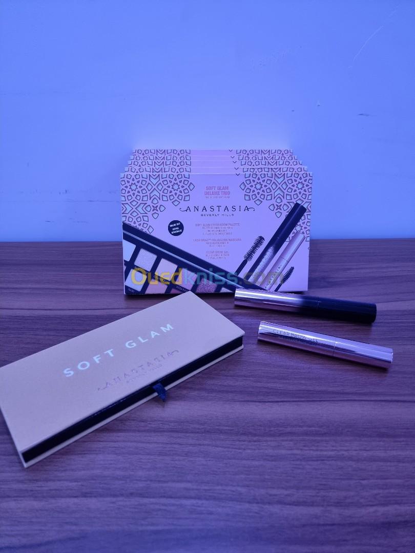 Palette anastasia soft glam avec pinceau mascara en plus coffret de qualité by sephora 