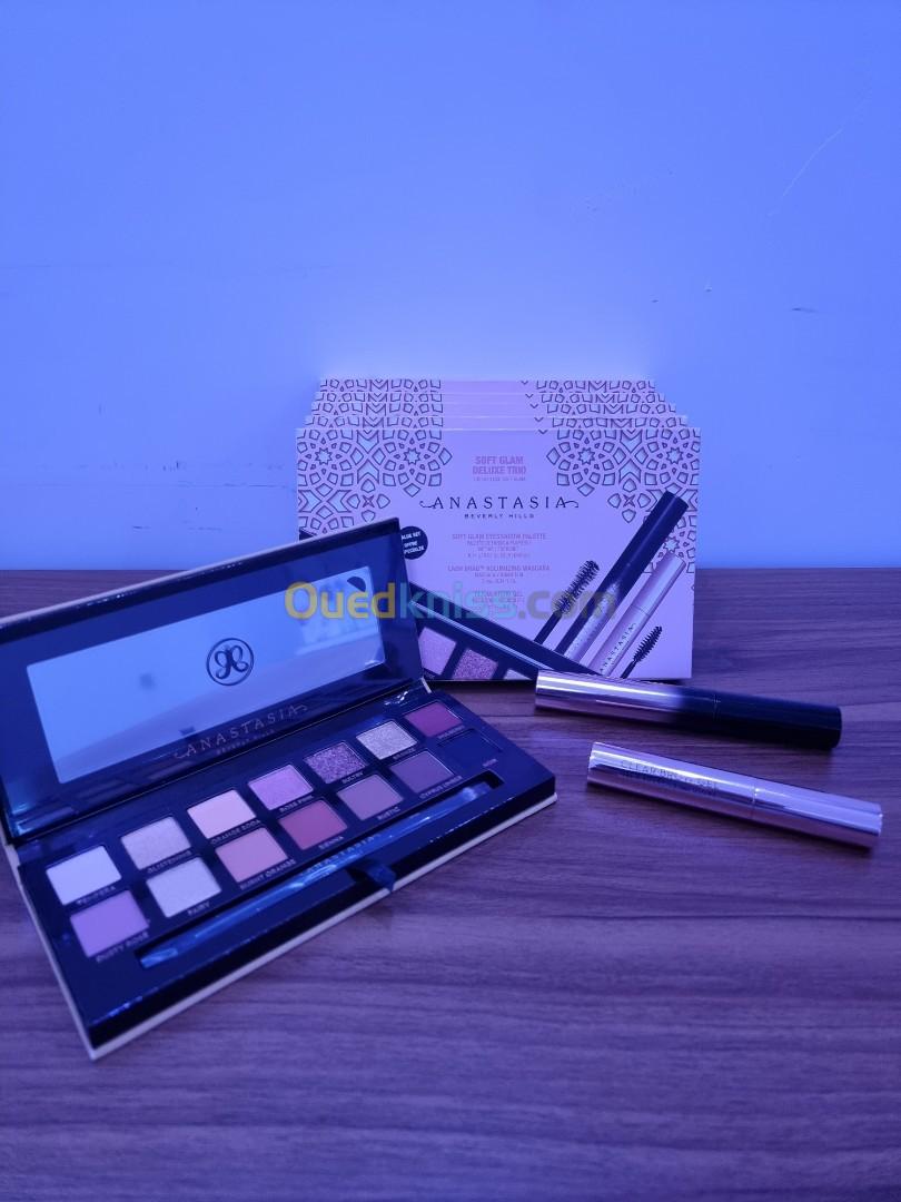 Palette anastasia soft glam avec pinceau mascara en plus coffret de qualité by sephora 