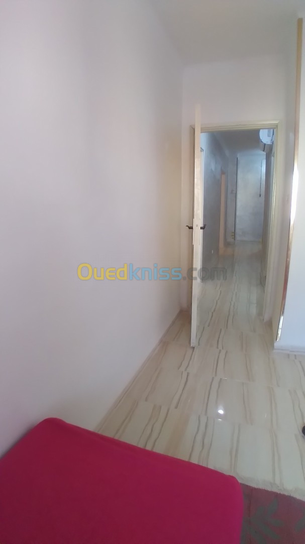 Location vacances Appartement F3 Mostaganem Mostaganem