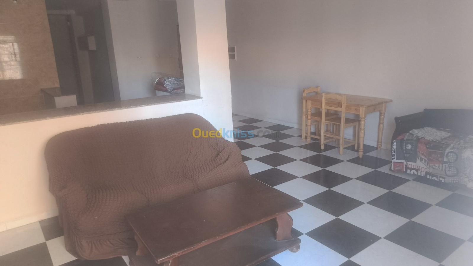 Location vacances Appartement F2 Tizi Ouzou Tigzirt