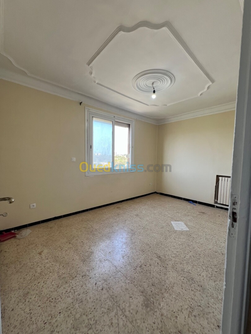 Location Appartement F4 Alger El achour