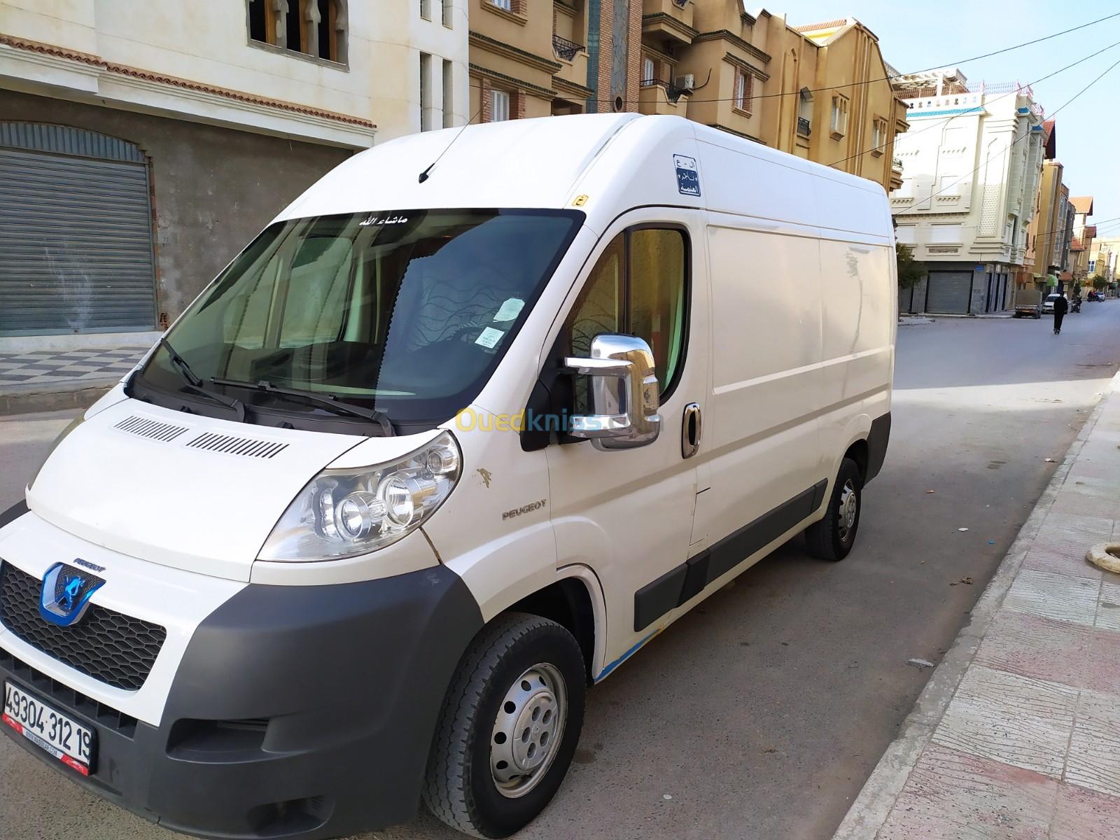 Peugeot Boxer 