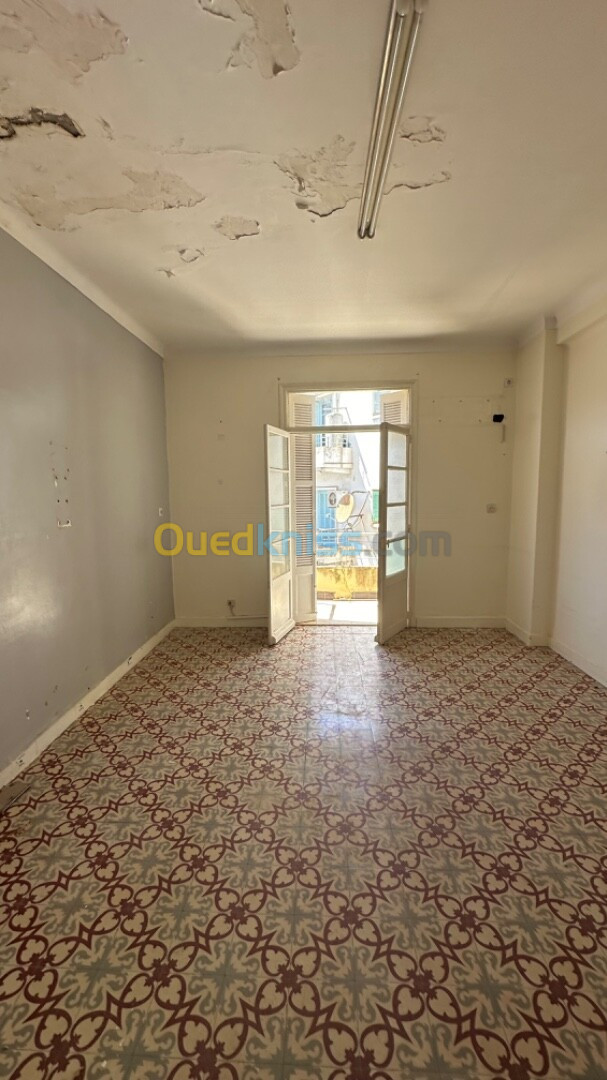 Vente Appartement F2 Alger Hydra