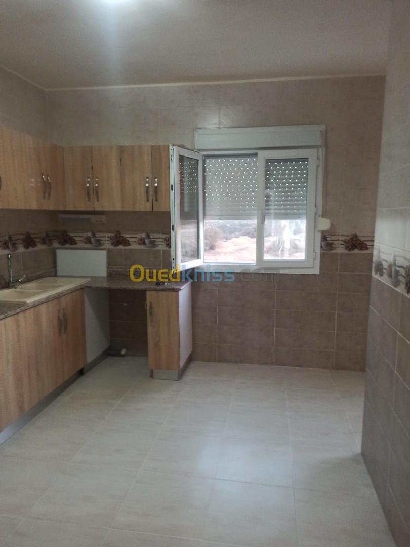 Location Appartement F4 Alger Mahelma