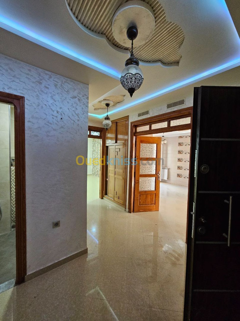 Vente Appartement F3 Alger Bordj el kiffan