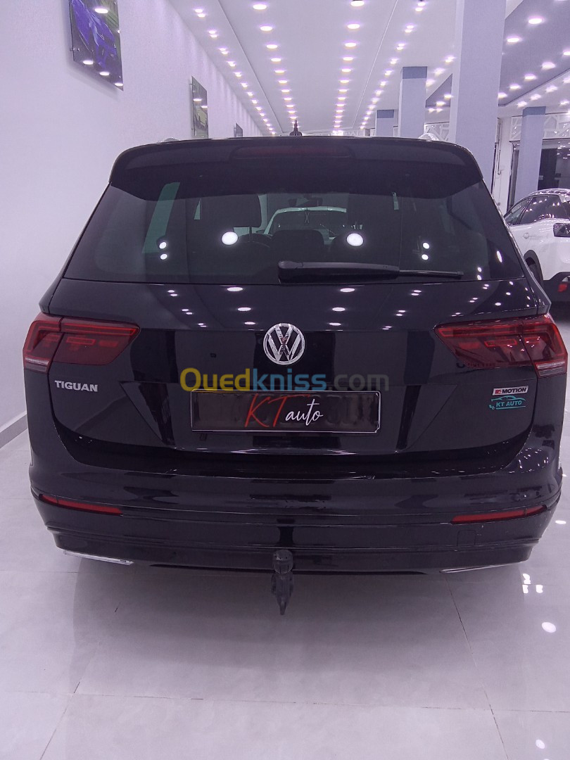 Volkswagen tiguan 2019 4montion