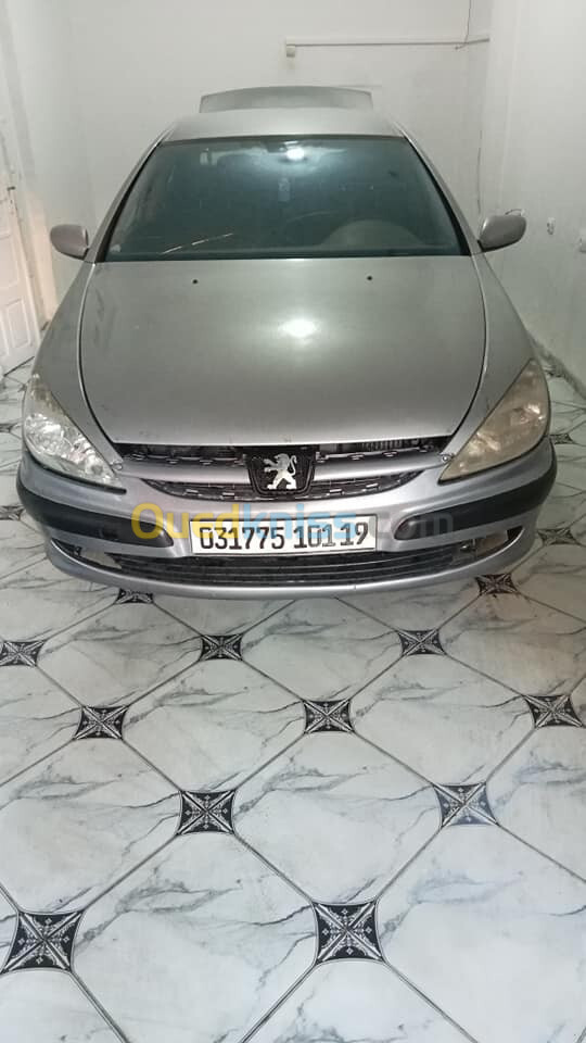 Peugeot 607 2001 