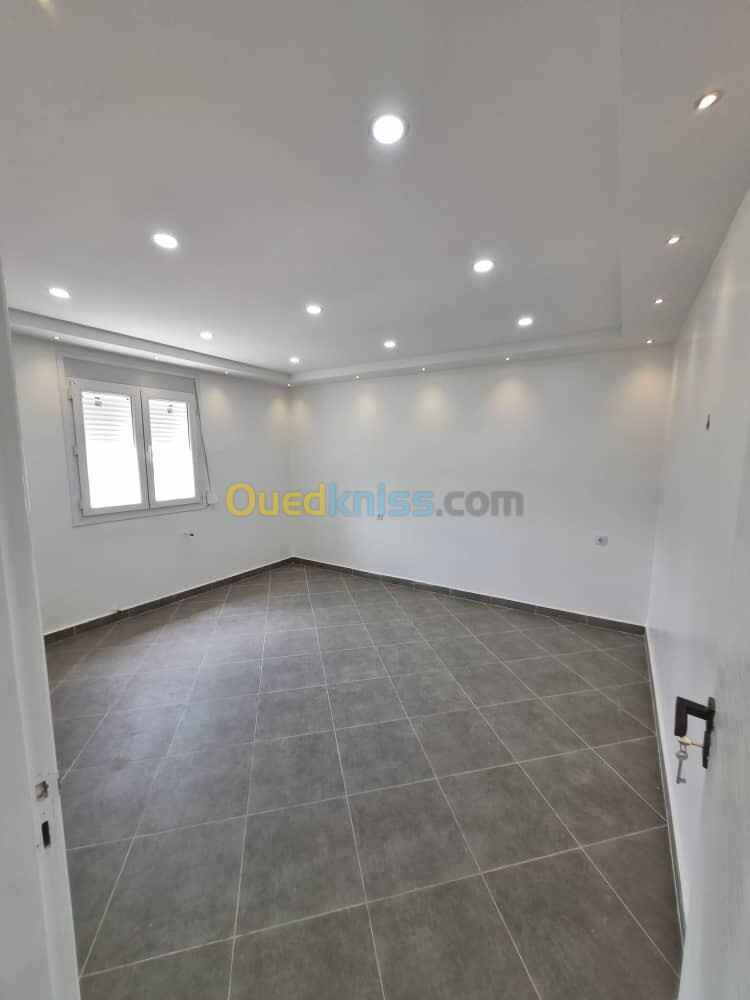 Vente Appartement F4 Alger Bordj el kiffan