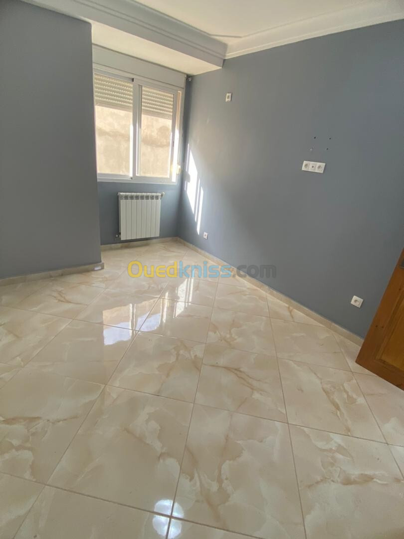 Vente Appartement F4 Alger Bordj el kiffan