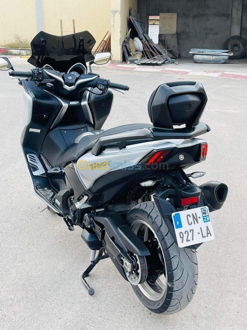 Yamaha Tmax dx 