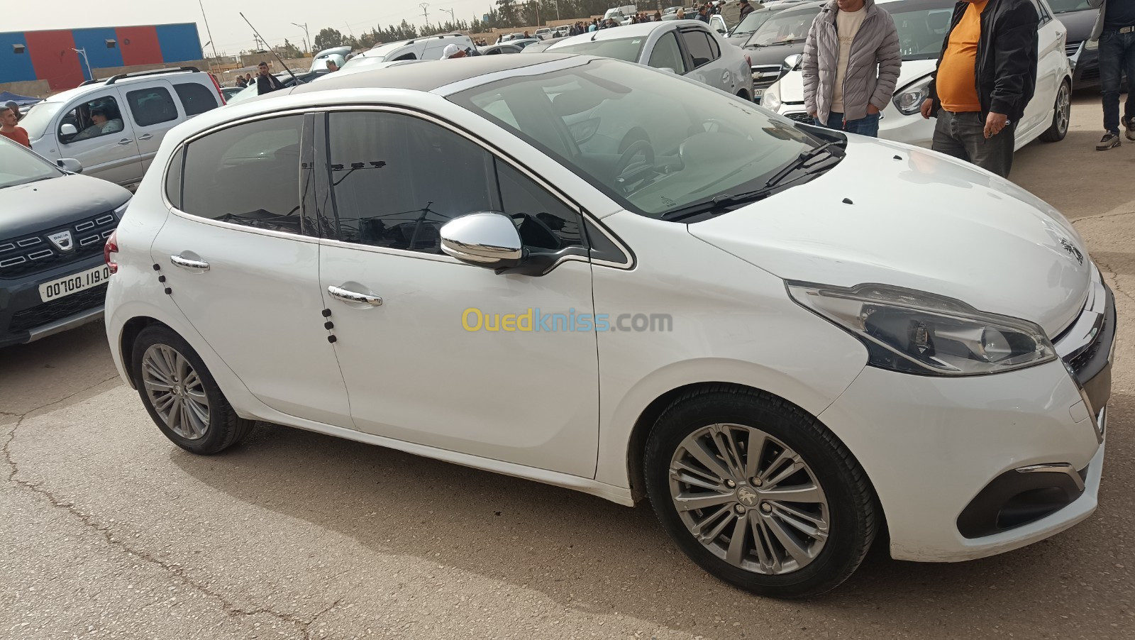 Peugeot 208 2015 Allure Facelift