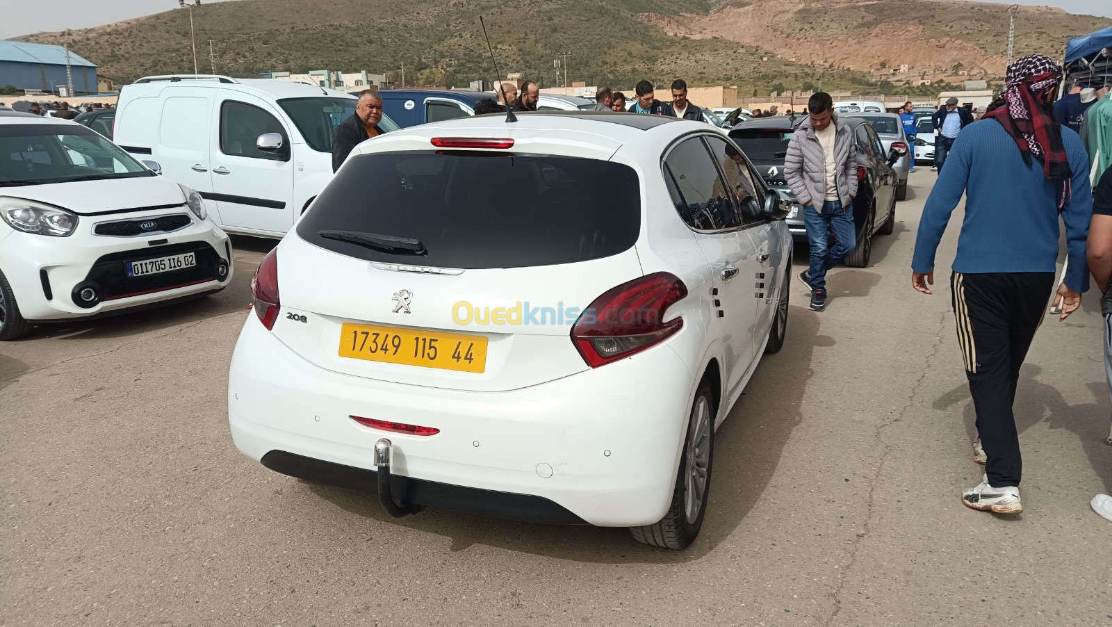 Peugeot 208 2015 Allure Facelift