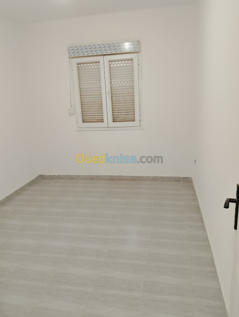 Location Appartement F4 Tipaza Bou ismail